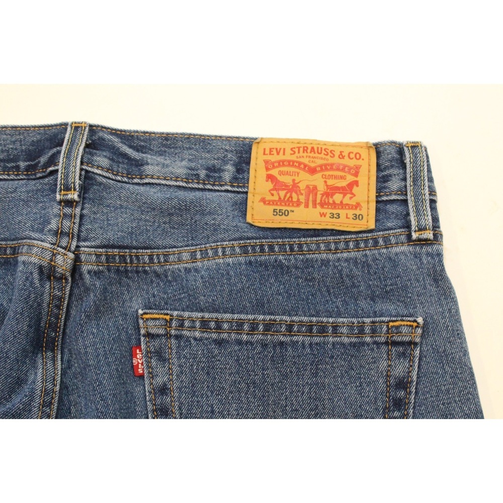 Mens Levis 550 Denim Jeans Relaxed Taper Medium Wash Blue 33x30 - Picture 3 of 12